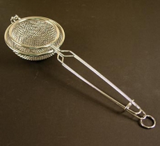 Nestbackl�ffel, 188/130, 13cm au�en, 18/10 elektropoliert, 3x3mm, 1 St